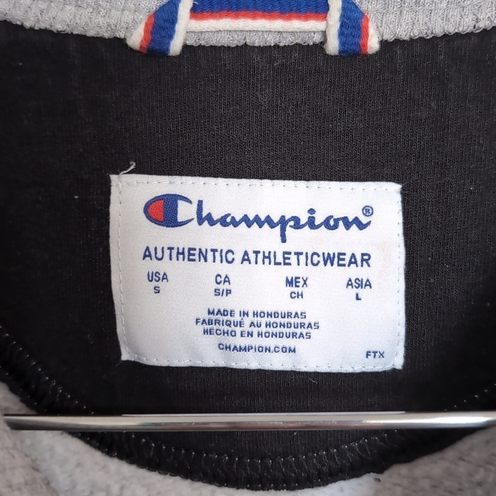 Champion Athleticwear Grey Crewneck Sweatshirt Size Small - Picture 2 of 5